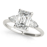 LAB DIAMOND ENGAGEMENT RING